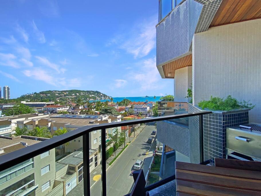 Balcony Barbecue Swimming Pool 4 Bdrm Ac Apartment Guarujá Exterior photo